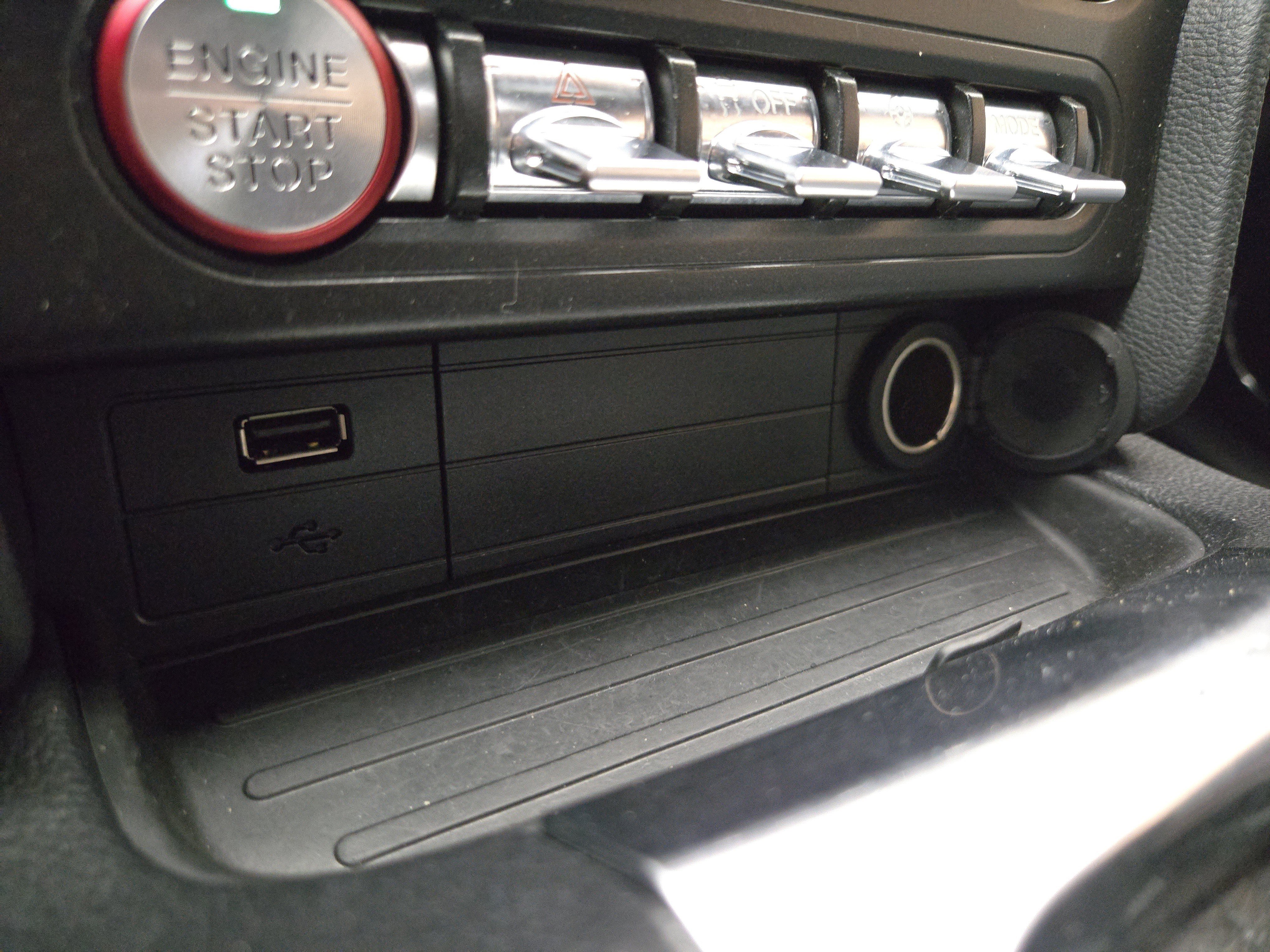 Used 2019 Ford Mustang GT Premium w/ Equipment Group 401A image 28