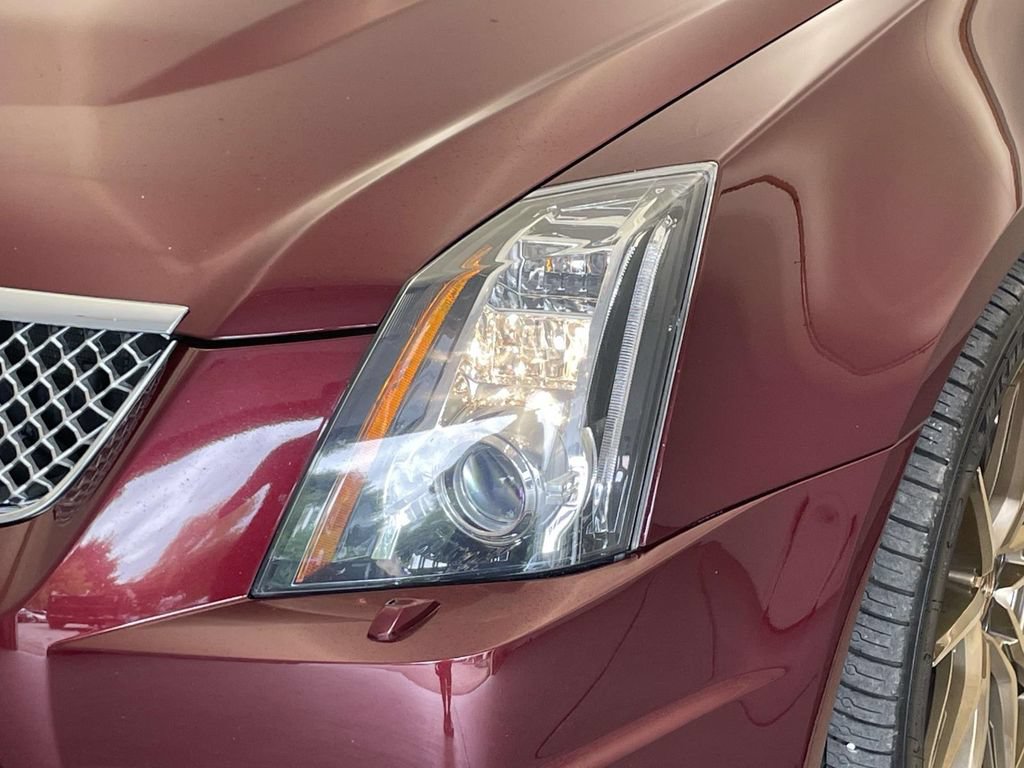 Used 2014 Cadillac CTS V RWD image 10