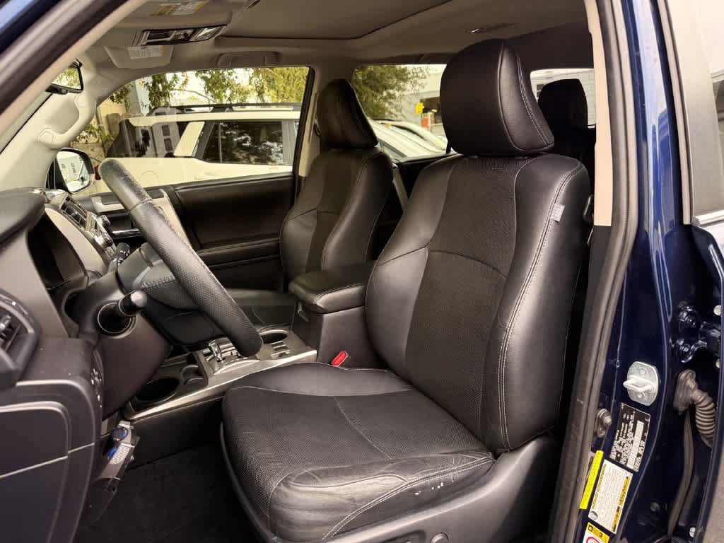 Used 2015 Toyota 4Runner Limited RWD image 11