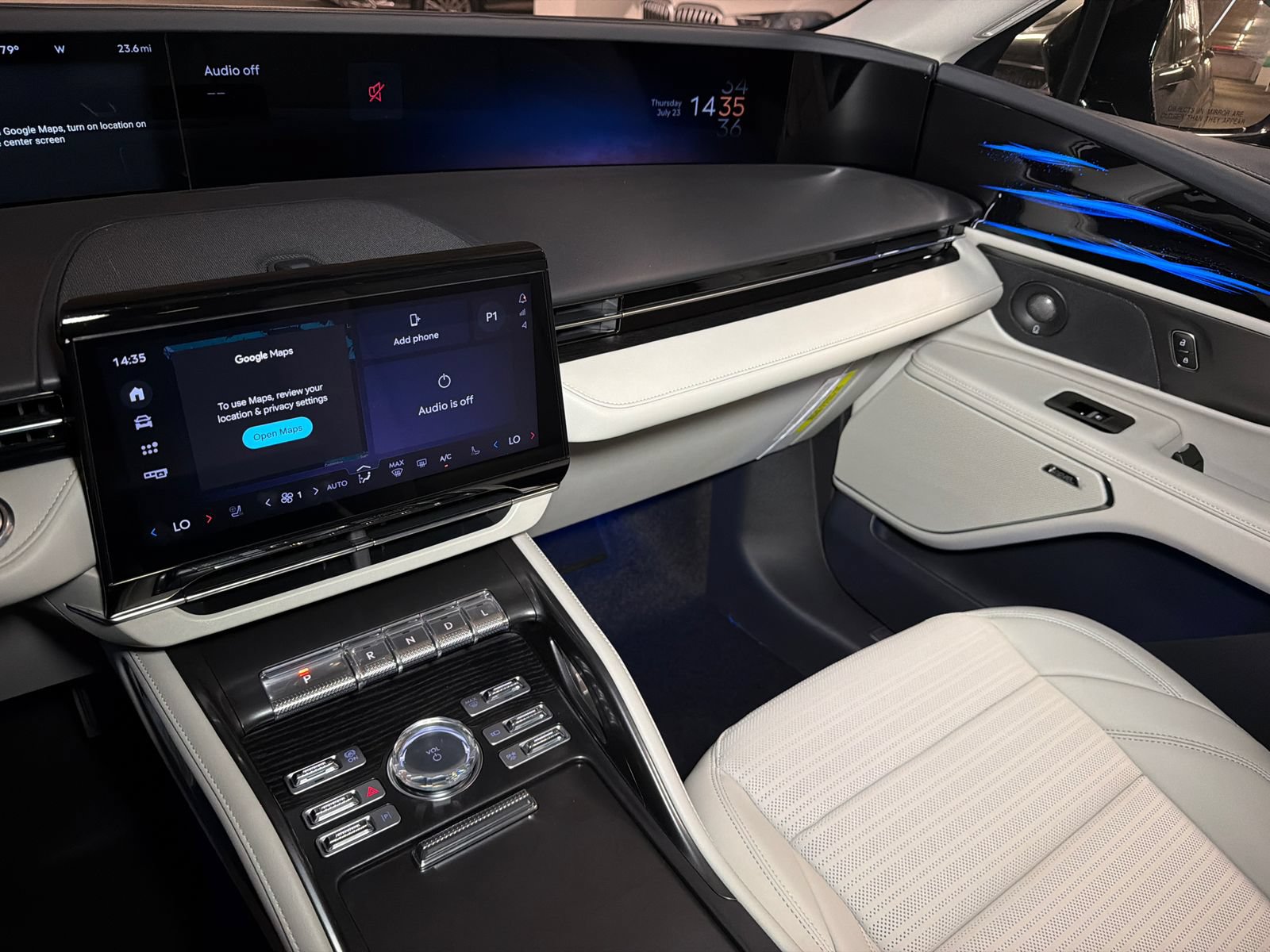 New 2026 Lincoln Nautilus Reserve w/ Jet Appearance Package AWD/4WD image 23
