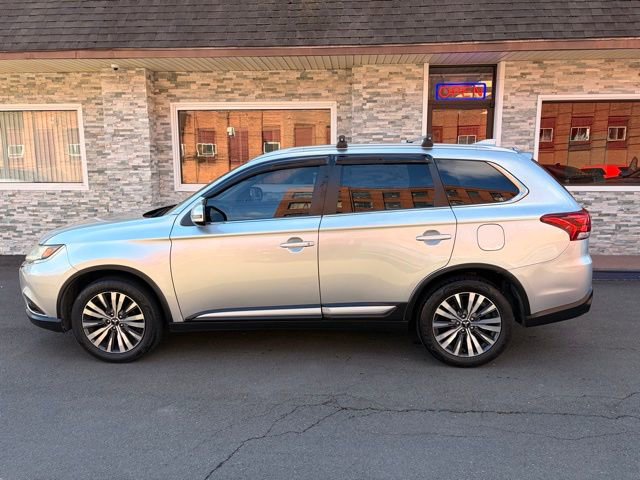 Used 2020 Mitsubishi Outlander SE AWD/4WD image 8