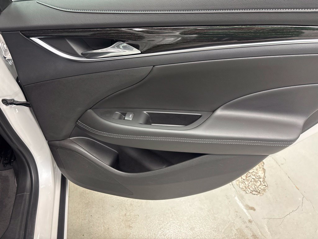 Used 2018 Buick LaCrosse Premium FWD image 10