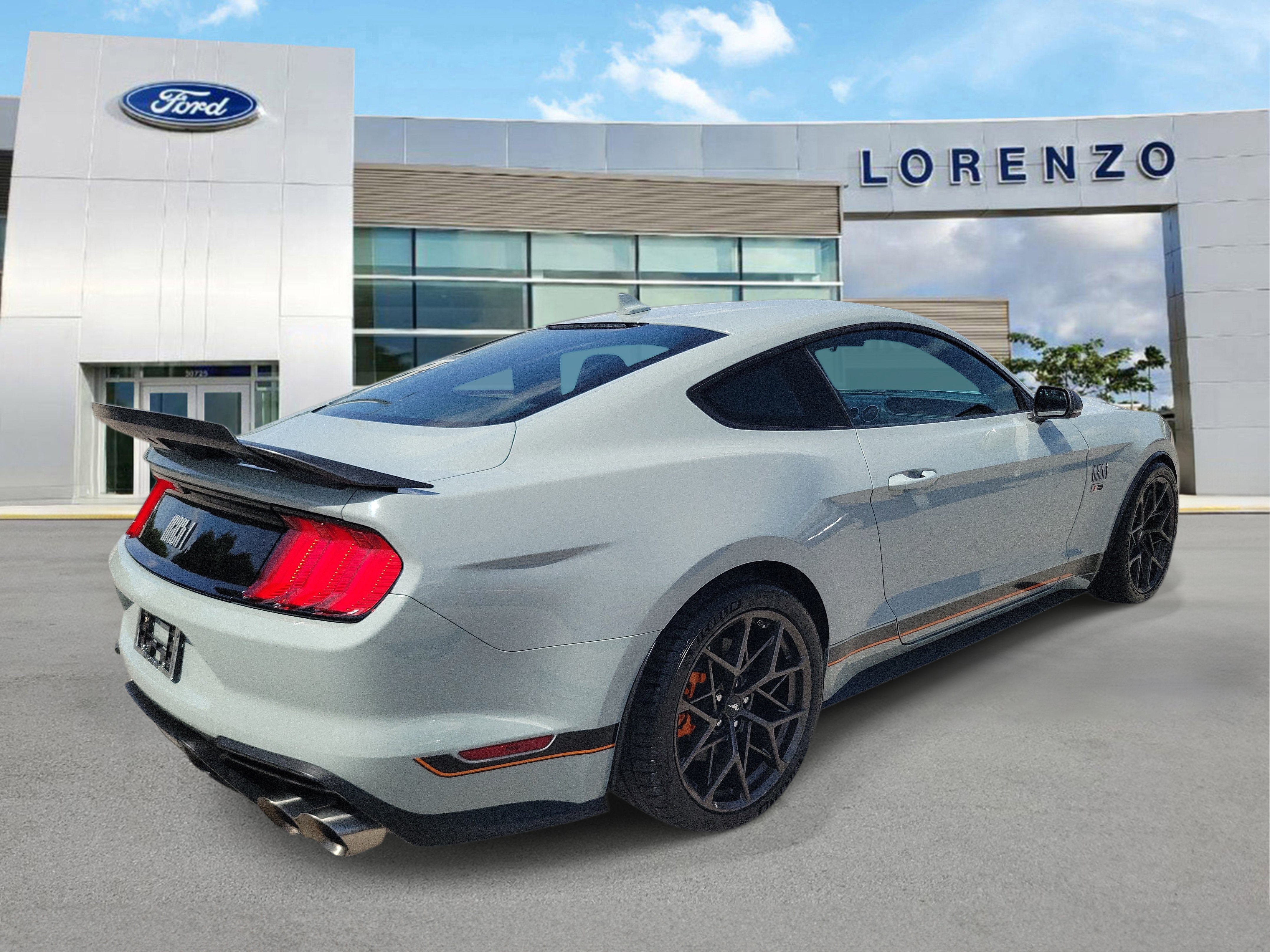 Used 2022 Ford Mustang Mach 1 w/ Mach 1 Handling Package RWD image 5