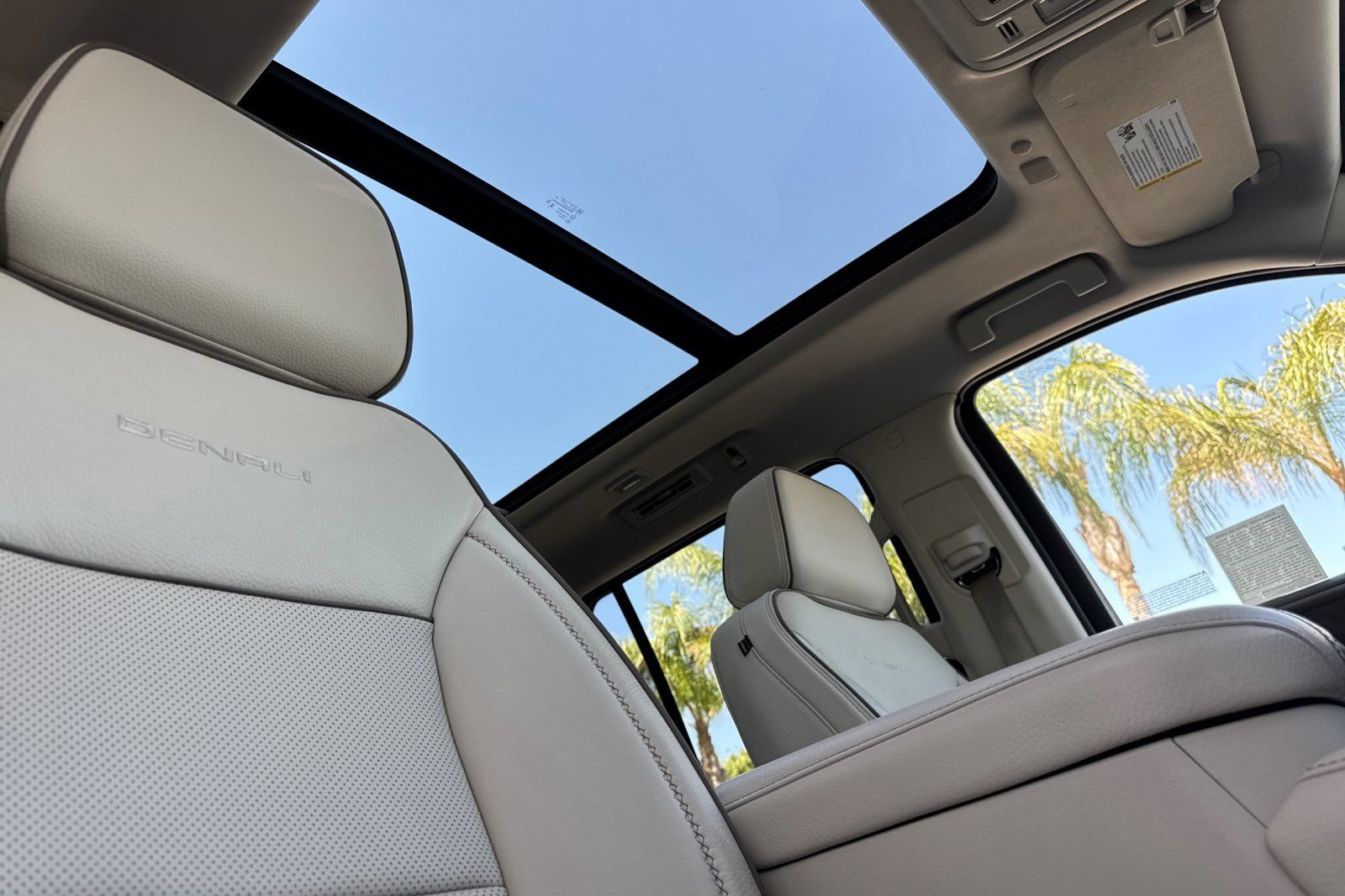 Certified 2023 GMC Yukon Denali AWD/4WD image 19