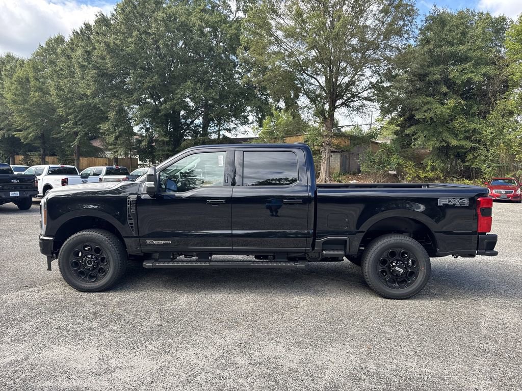 New 2026 Ford F250 Lariat w/ Black Appearance Package image 8