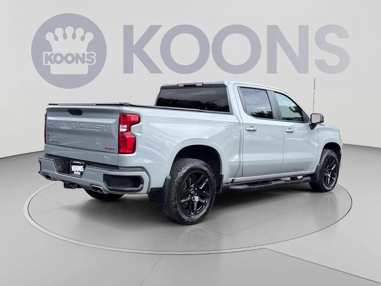 Used 2024 Chevrolet Silverado 1500 RST AWD/4WD image 7