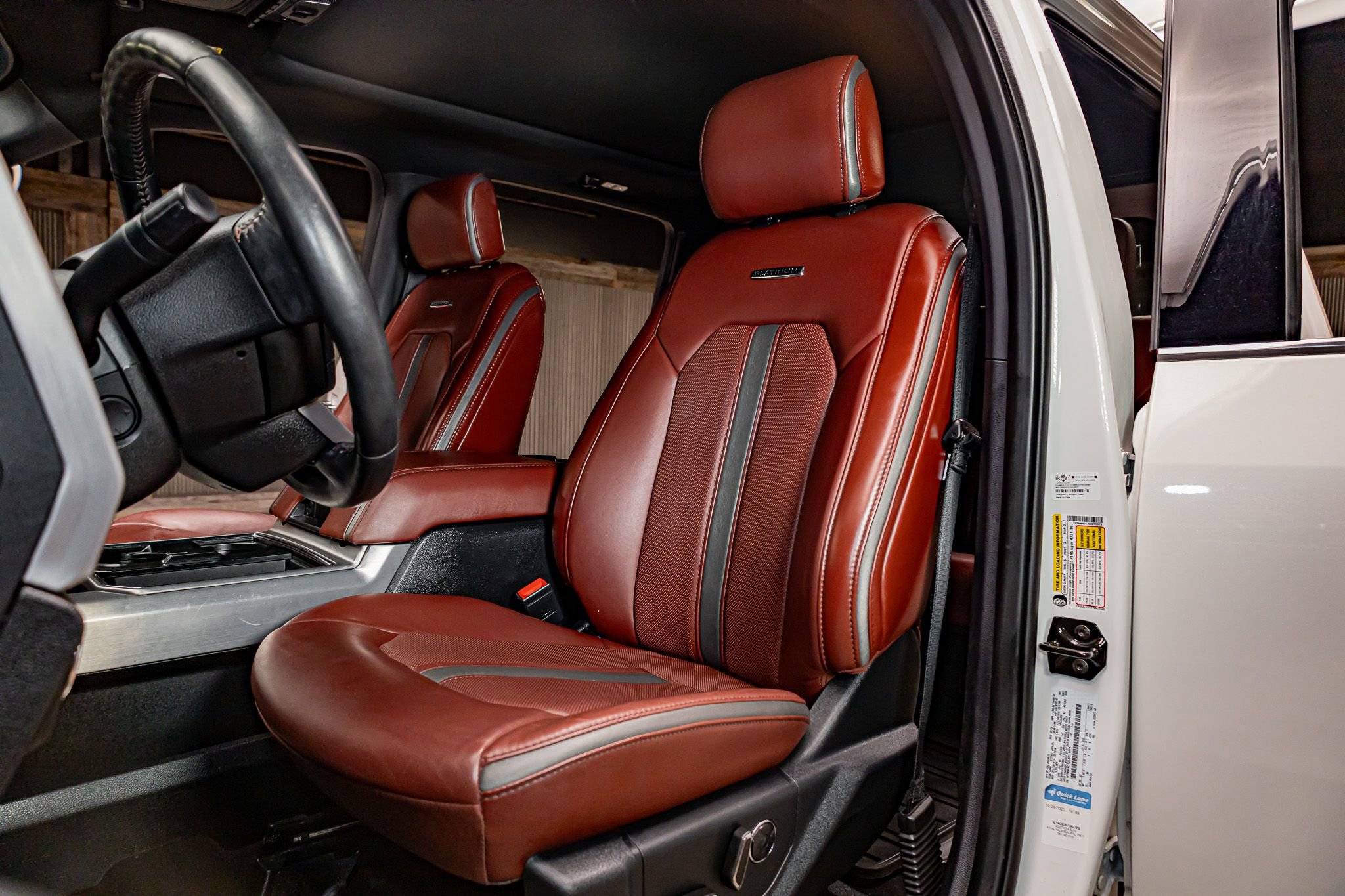 Used 2020 Ford F450 Platinum w/ FX4 Off-Road Package image 21