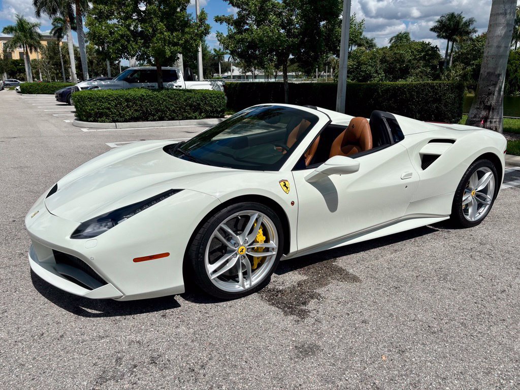 Used 2018 Ferrari 488 Spider RWD image 14
