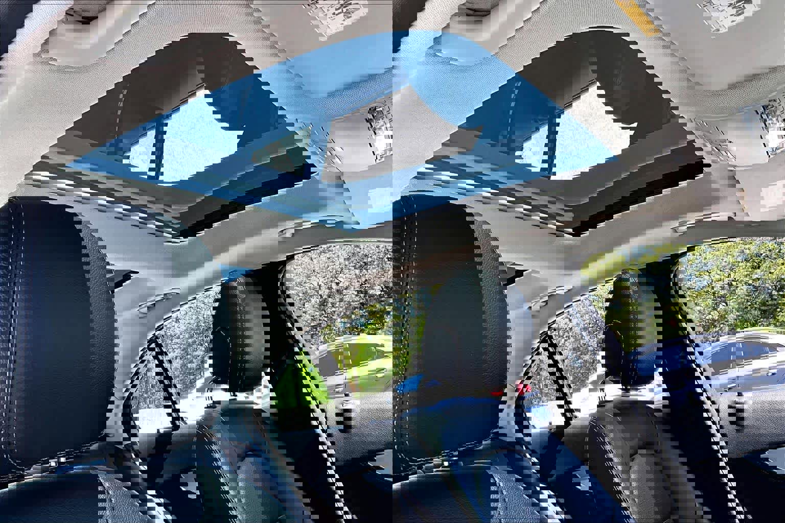 Used 2016 Mercedes-Benz C 300 4MATIC Sedan w/ Premium 1 Package image 14