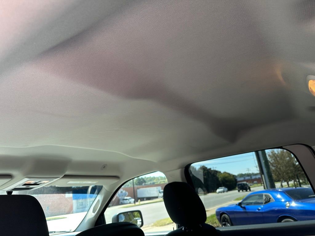 Used 2021 RAM 1500 Classic SLT image 19