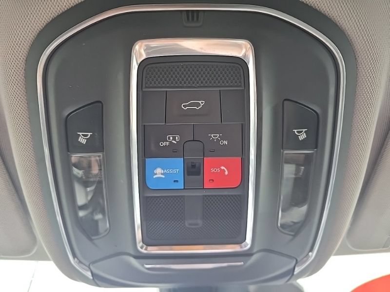 Used 2021 Jeep Grand Cherokee L Limited AWD/4WD image 19