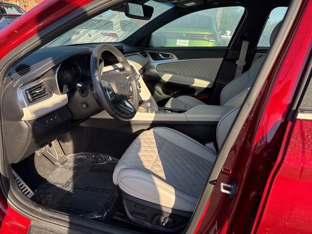 Used 2023 Genesis G70 3.3T w/ Sport Prestige Package image 11