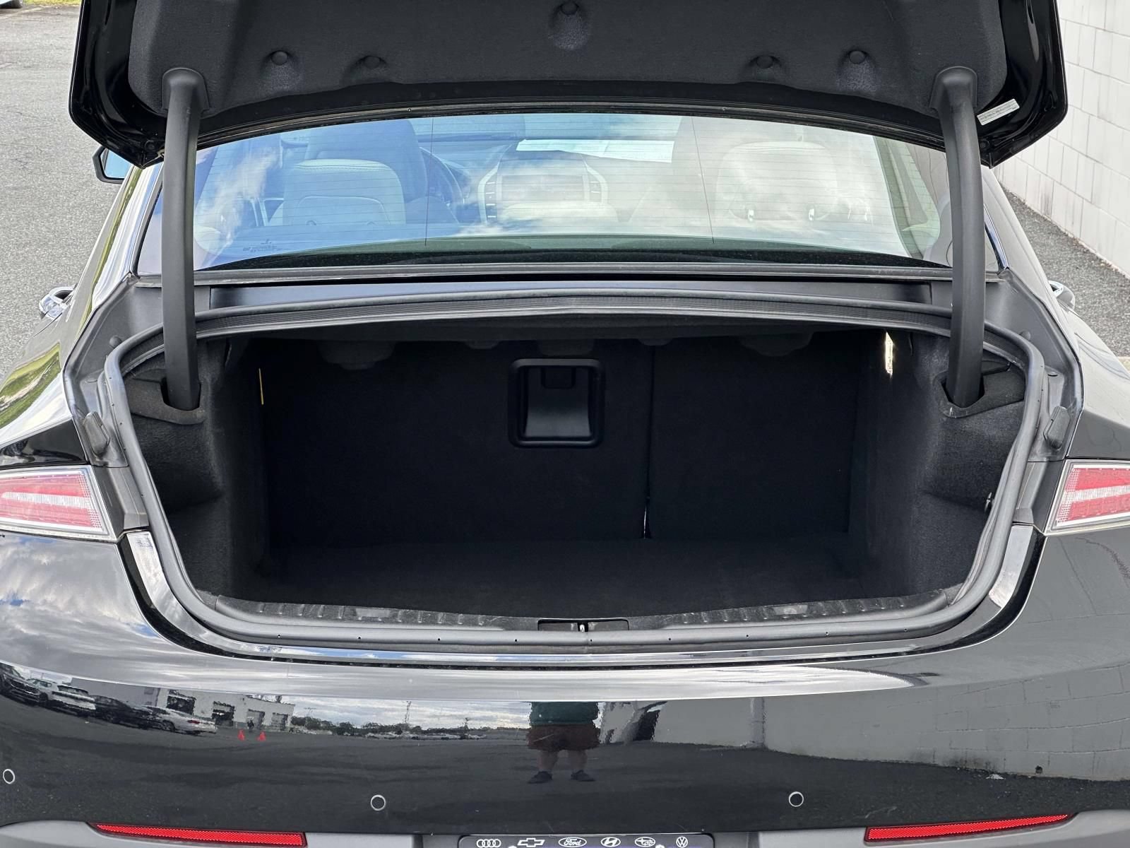 Used 2018 Lincoln MKZ Select w/ Select Plus Package FWD image 15