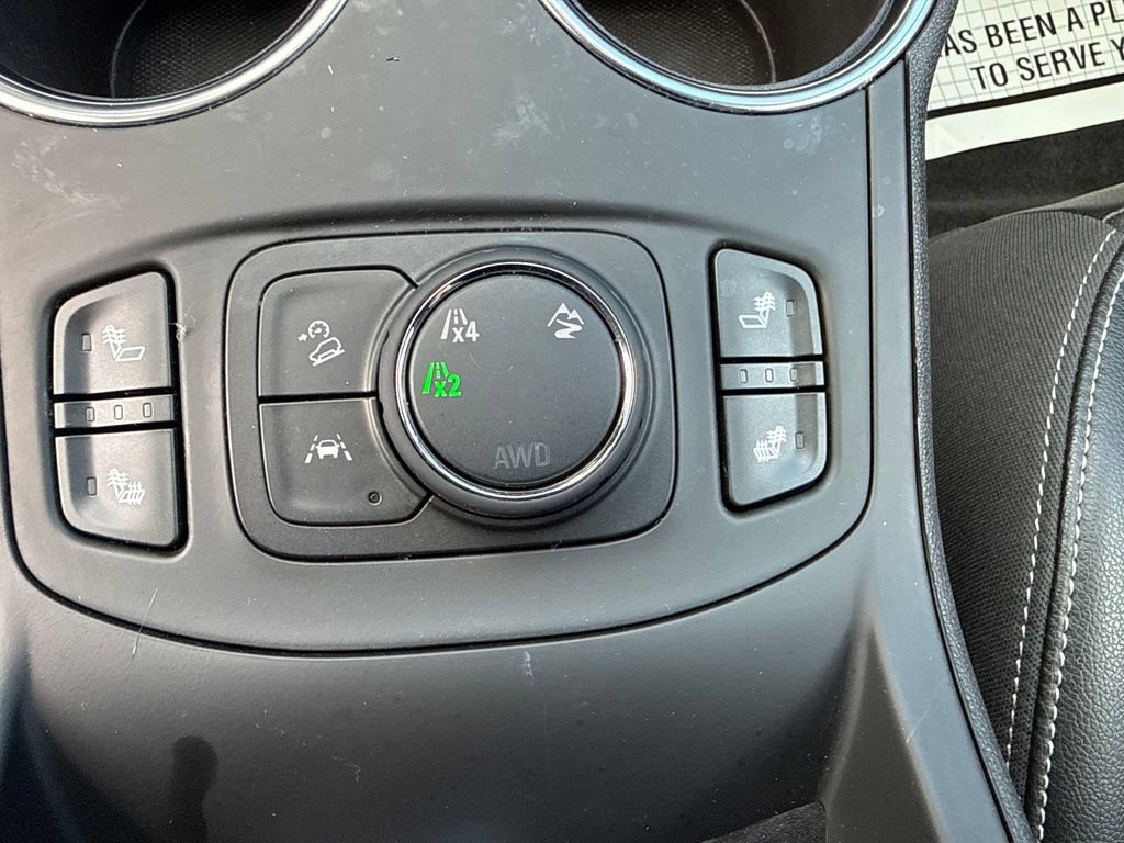 Used 2023 GMC Terrain SLT w/ LPO, Floor Liner Package AWD/4WD image 31