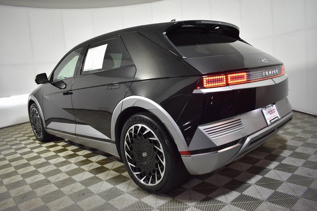 Used 2022 Hyundai Ioniq 5 Limited w/ Cargo Package image 6