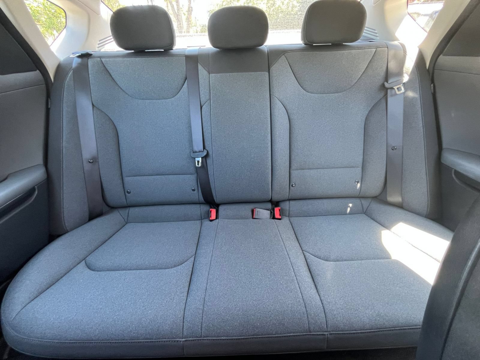 Used 2025 Kia K4 FWD image 37