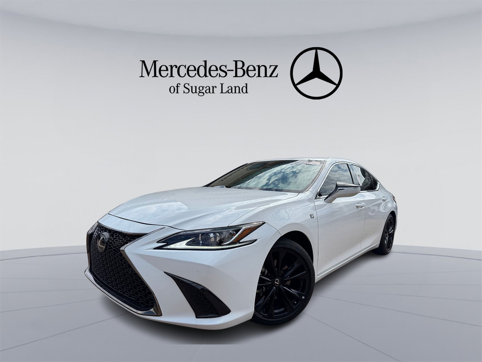 Used 2023 Lexus ES 350 F Sport w/ Accessory Package (Z2) FWD image 1