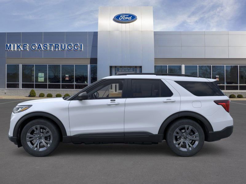 New 2026 Ford Explorer Active w/ Active Comfort Package image 3