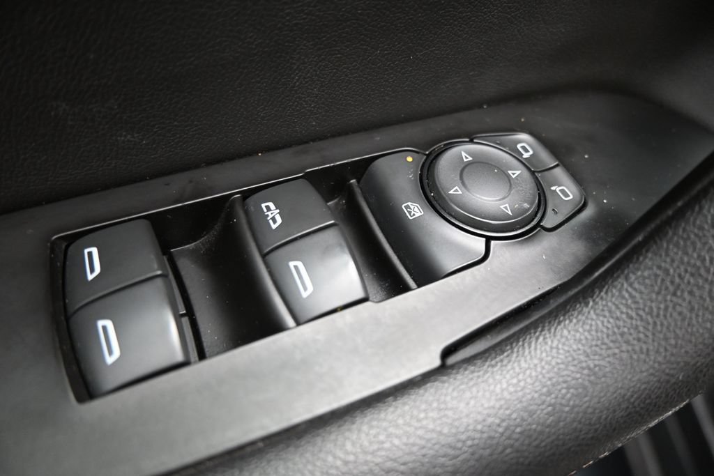 Used 2019 Chevrolet Blazer Premier w/ Sun and Wheels Package AWD/4WD image 11
