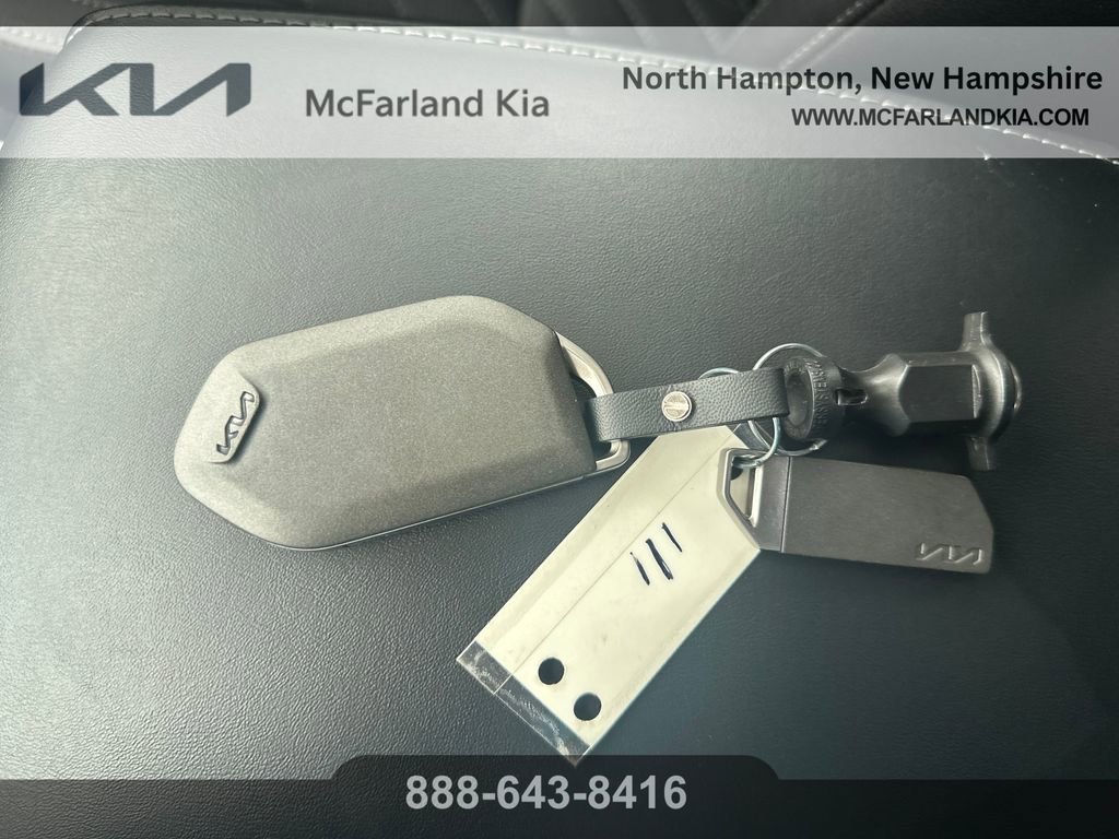 Used 2025 Kia Telluride EX X-Line AWD/4WD image 34