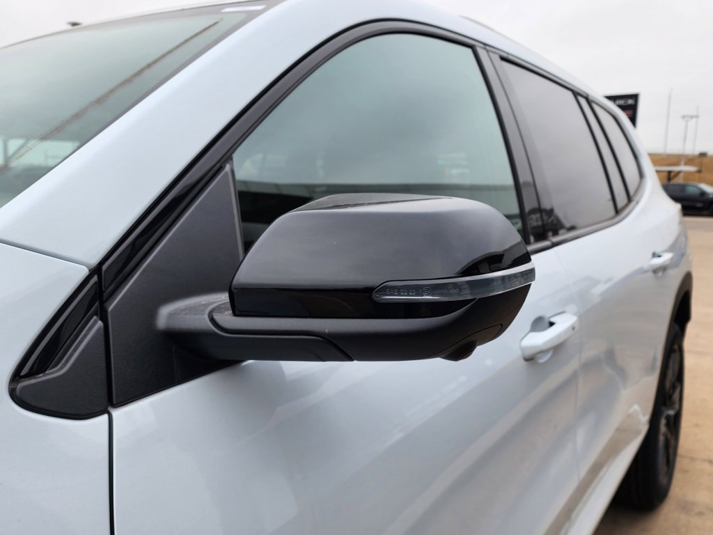 New 2026 GMC Acadia Elevation image 12