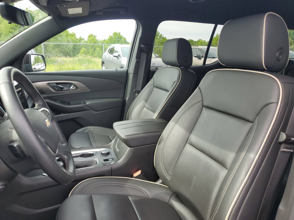 Certified 2023 Chevrolet Traverse Premier AWD/4WD image 5