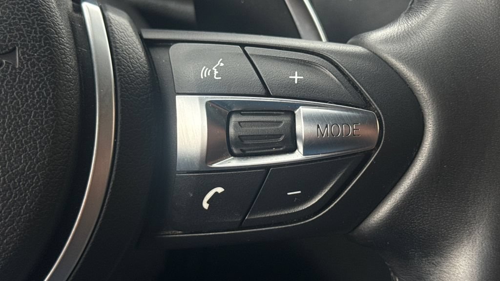 Used 2018 BMW X4 M40i AWD/4WD image 36