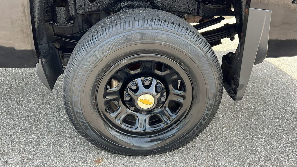 Used 2015 Chevrolet Silverado 3500 W/T AWD/4WD image 27