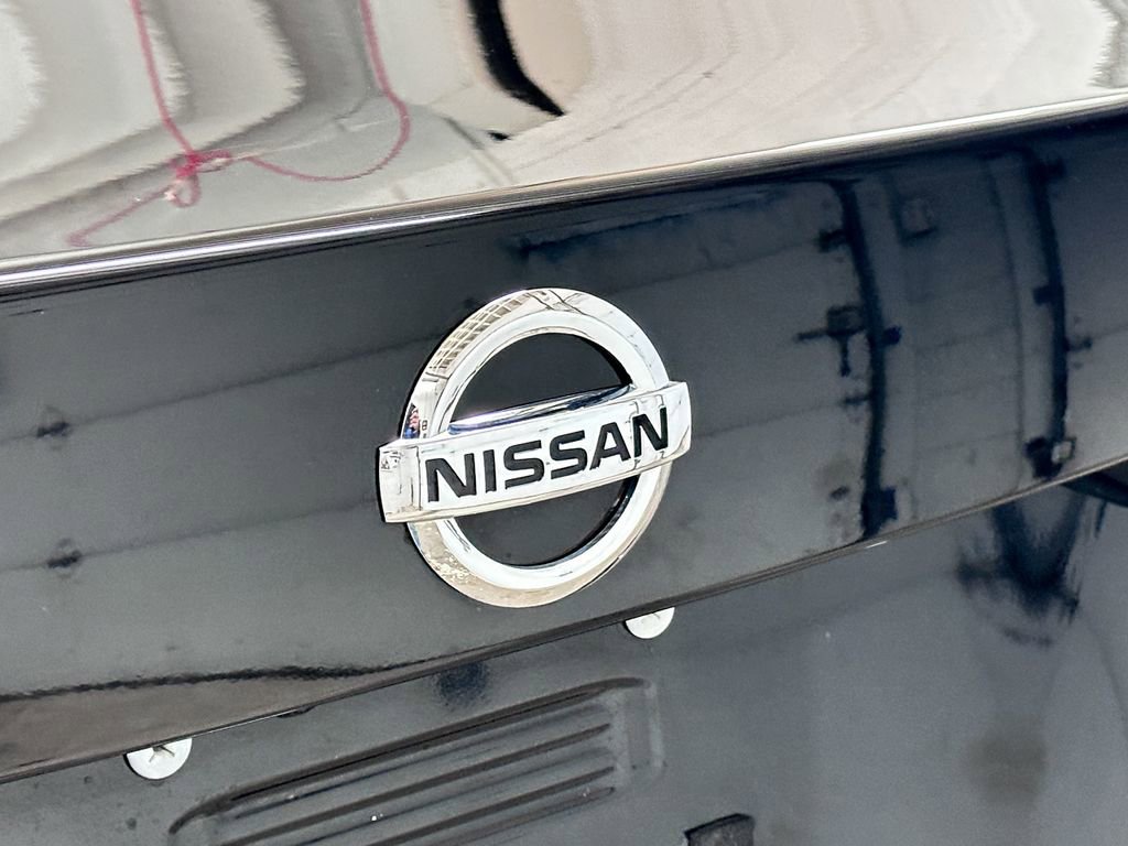 Used 2022 Nissan Sentra SV w/ SV Premium Package image 17