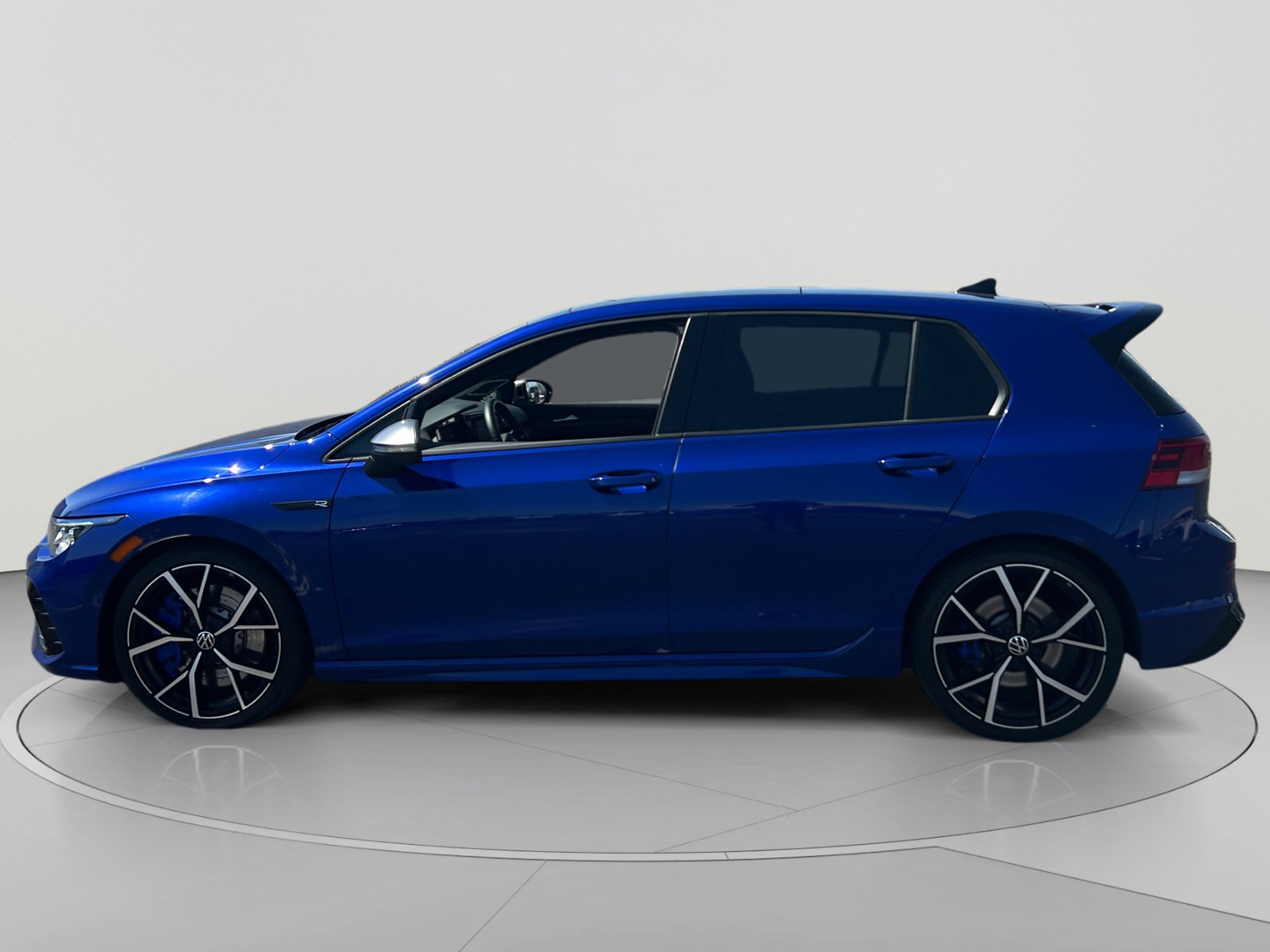Used 2023 Volkswagen Golf R AWD/4WD image 2