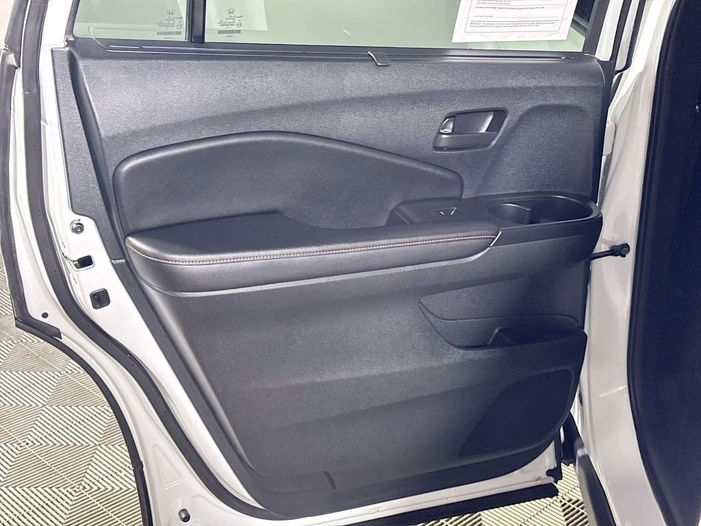 Certified 2022 Honda Passport TrailSport image 21