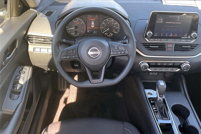 Certified 2025 Nissan Altima 2.5 S image 5