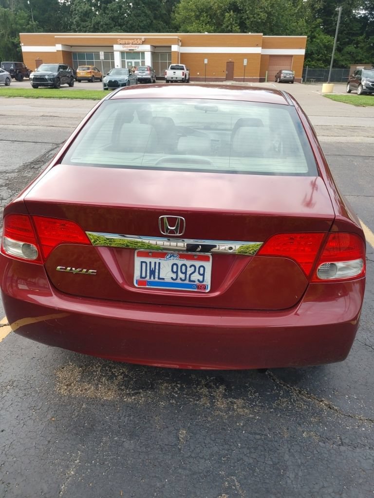 Used 2010 Honda Civic LX image 4