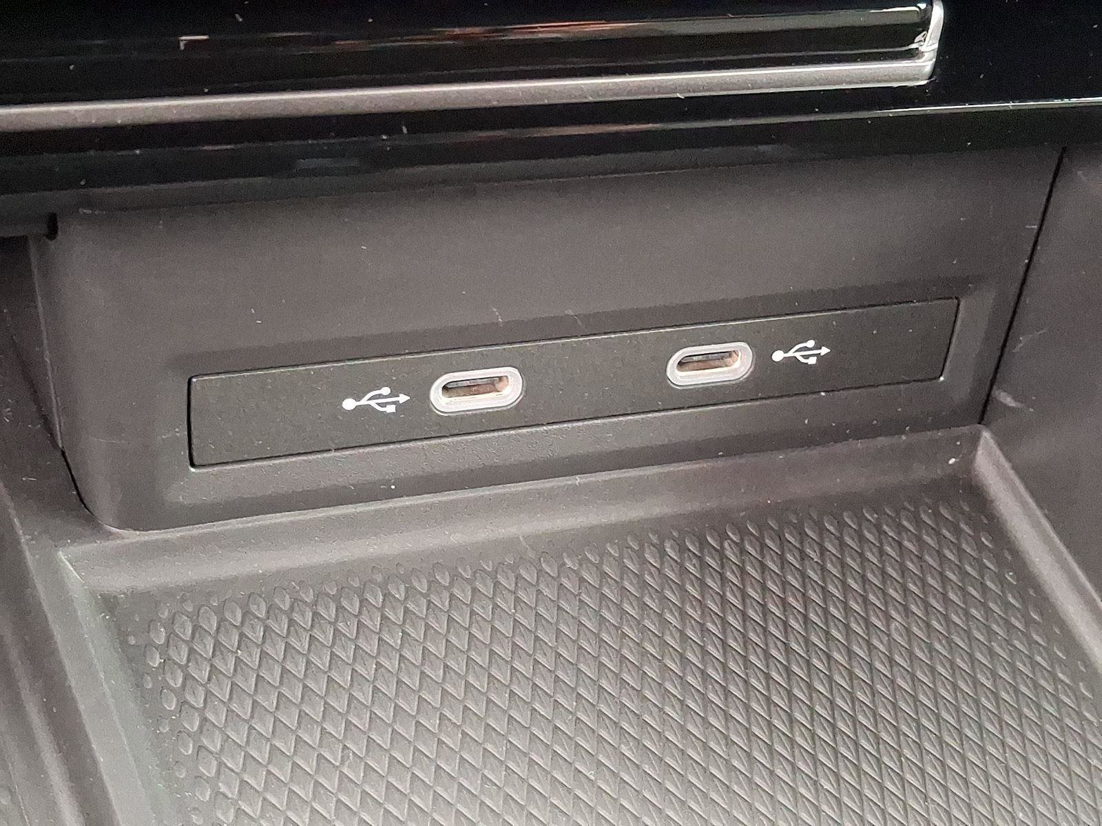 Used 2024 Volkswagen Atlas Cross Sport SEL R-Line image 24