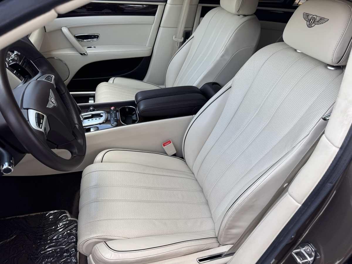 Used 2014 Bentley Flying Spur W12 AWD/4WD image 17