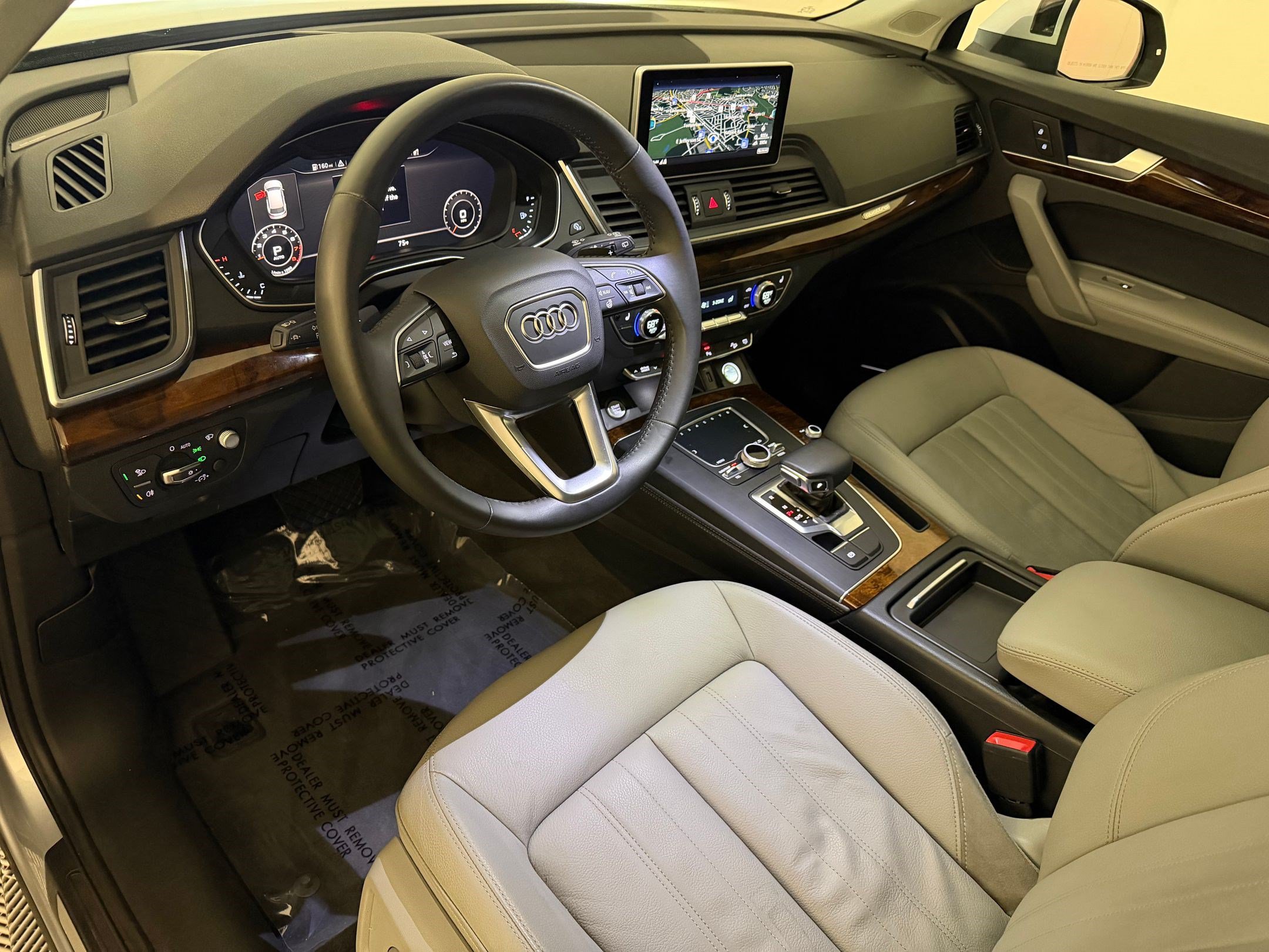 Used 2018 Audi Q5 Prestige w/ Prestige Package AWD/4WD image 4