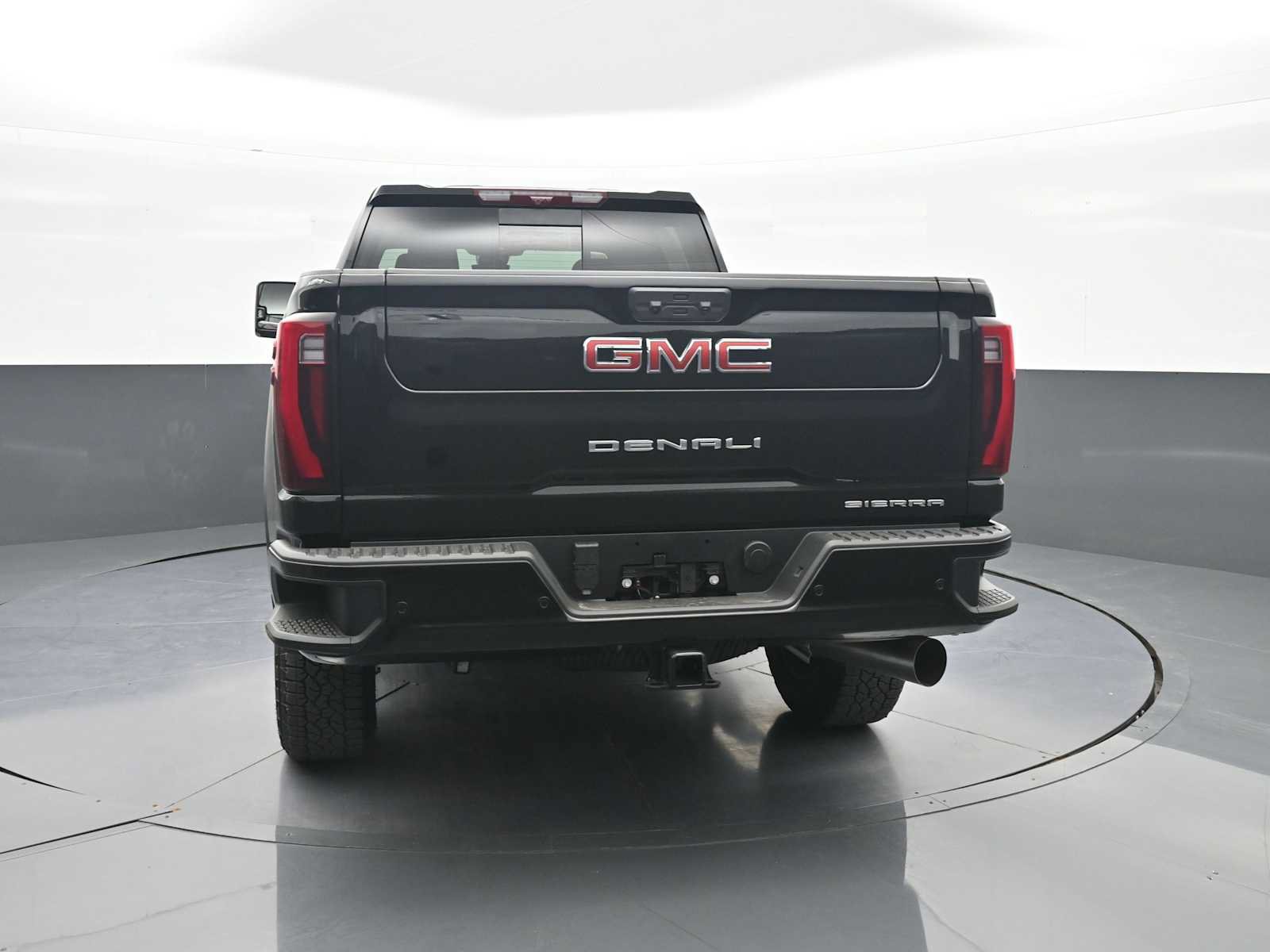 New 2026 GMC Sierra 2500 Denali w/ Technology Package AWD/4WD image 6