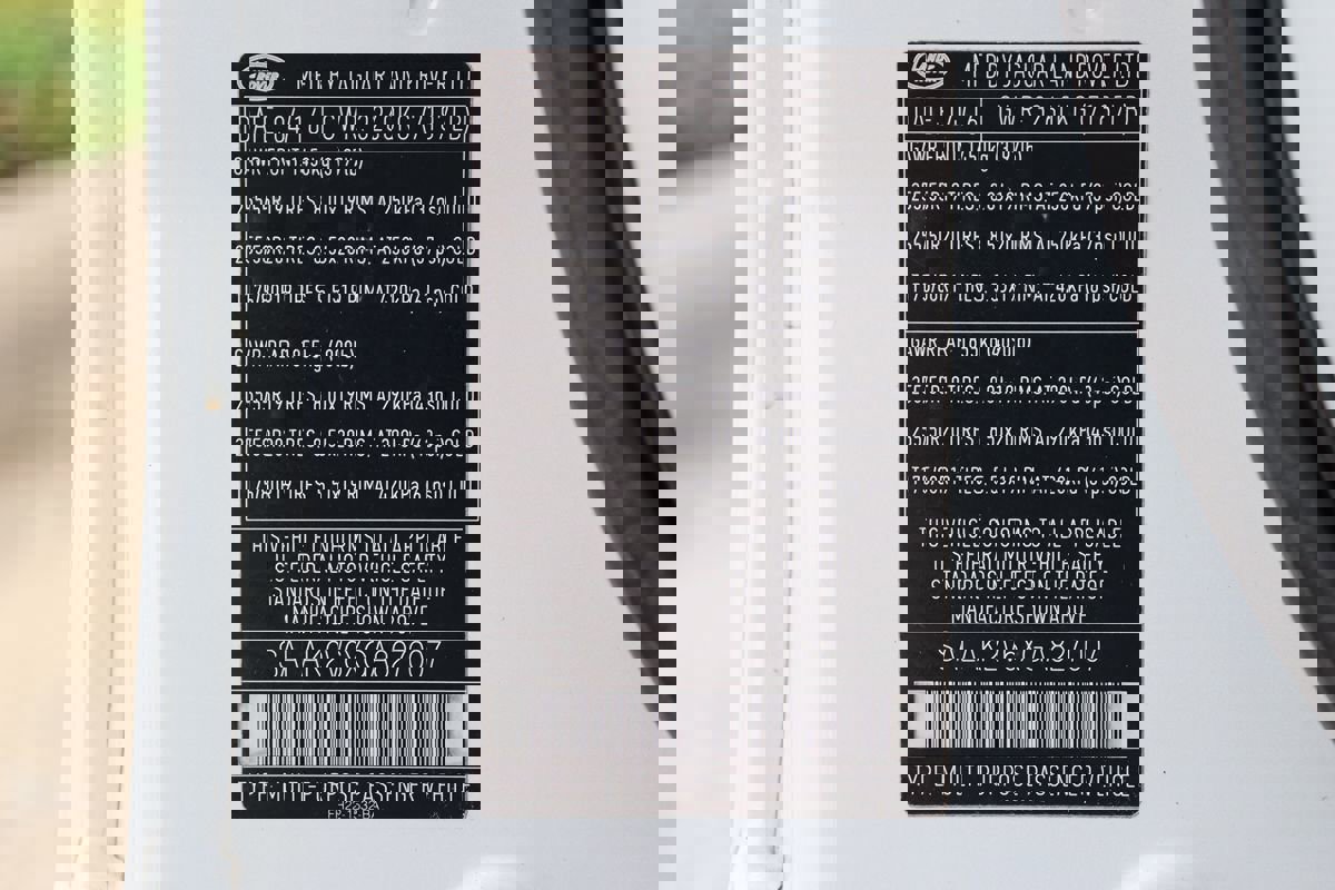 Used 2016 Land Rover LR4 HSE LUX image 62