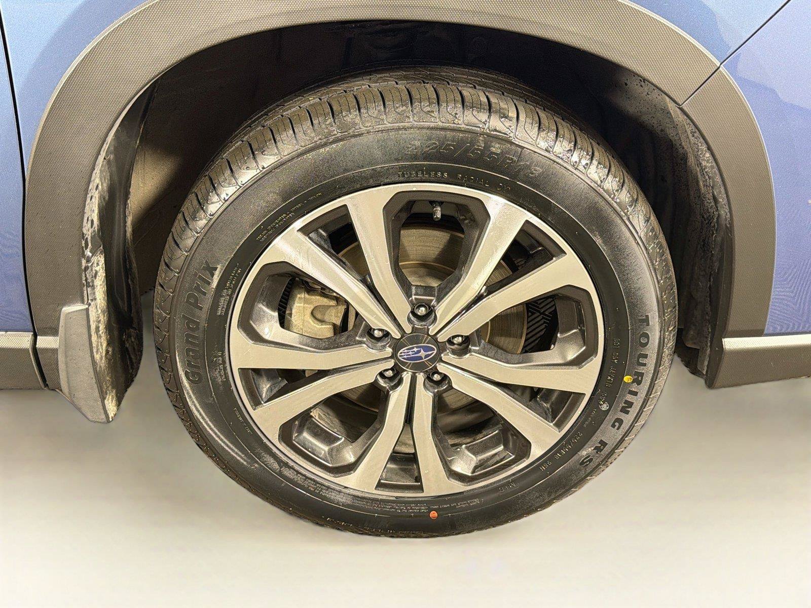 Used 2024 Subaru Forester Limited AWD/4WD image 37