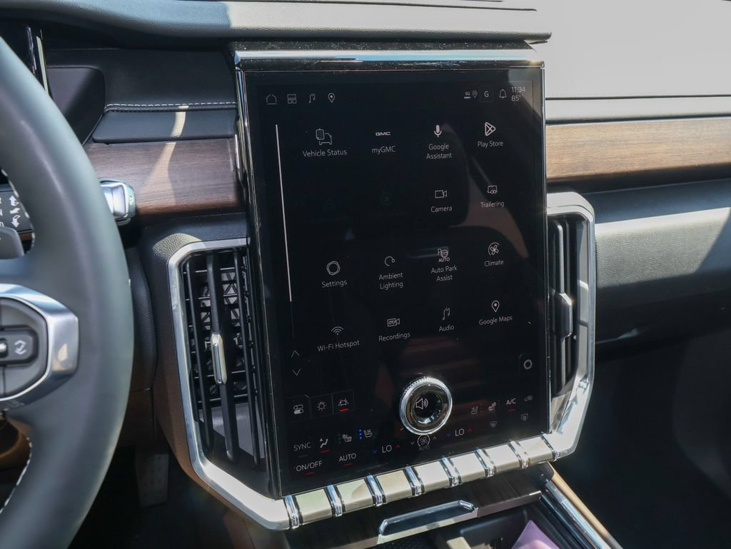New 2027 GMC Acadia Denali Ultimate w/ LPO, Floor Liner Package AWD/4WD image 17