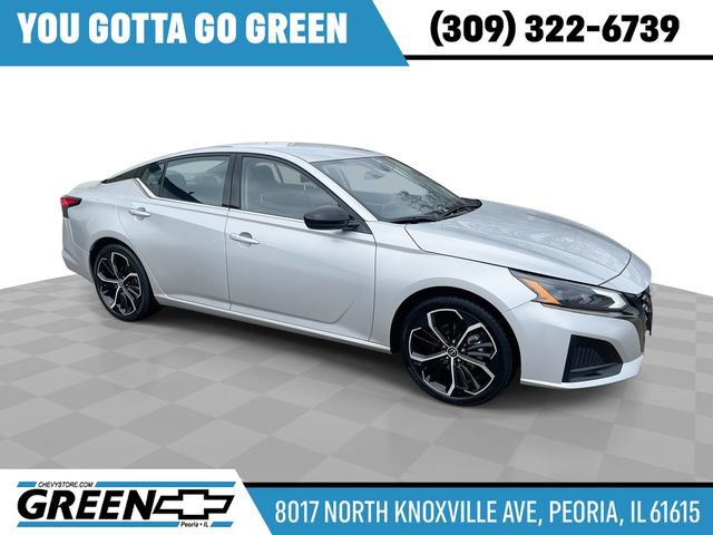 Used 2024 Nissan Altima 2.5 SR image 1