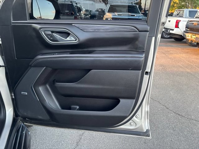 Used 2021 GMC Yukon SLT w/ SLT Luxury Plus Package AWD/4WD image 44