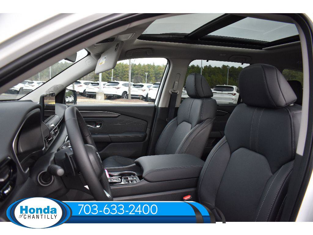 New 2026 Honda Pilot Touring image 27