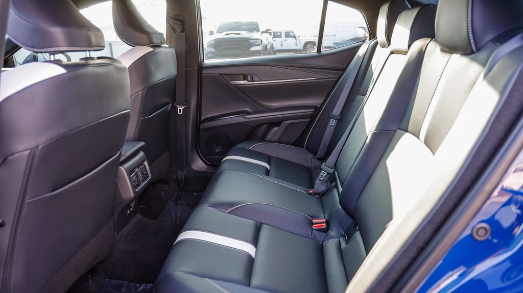 Used 2026 Toyota Camry SE w/ Convenience Package FWD image 22