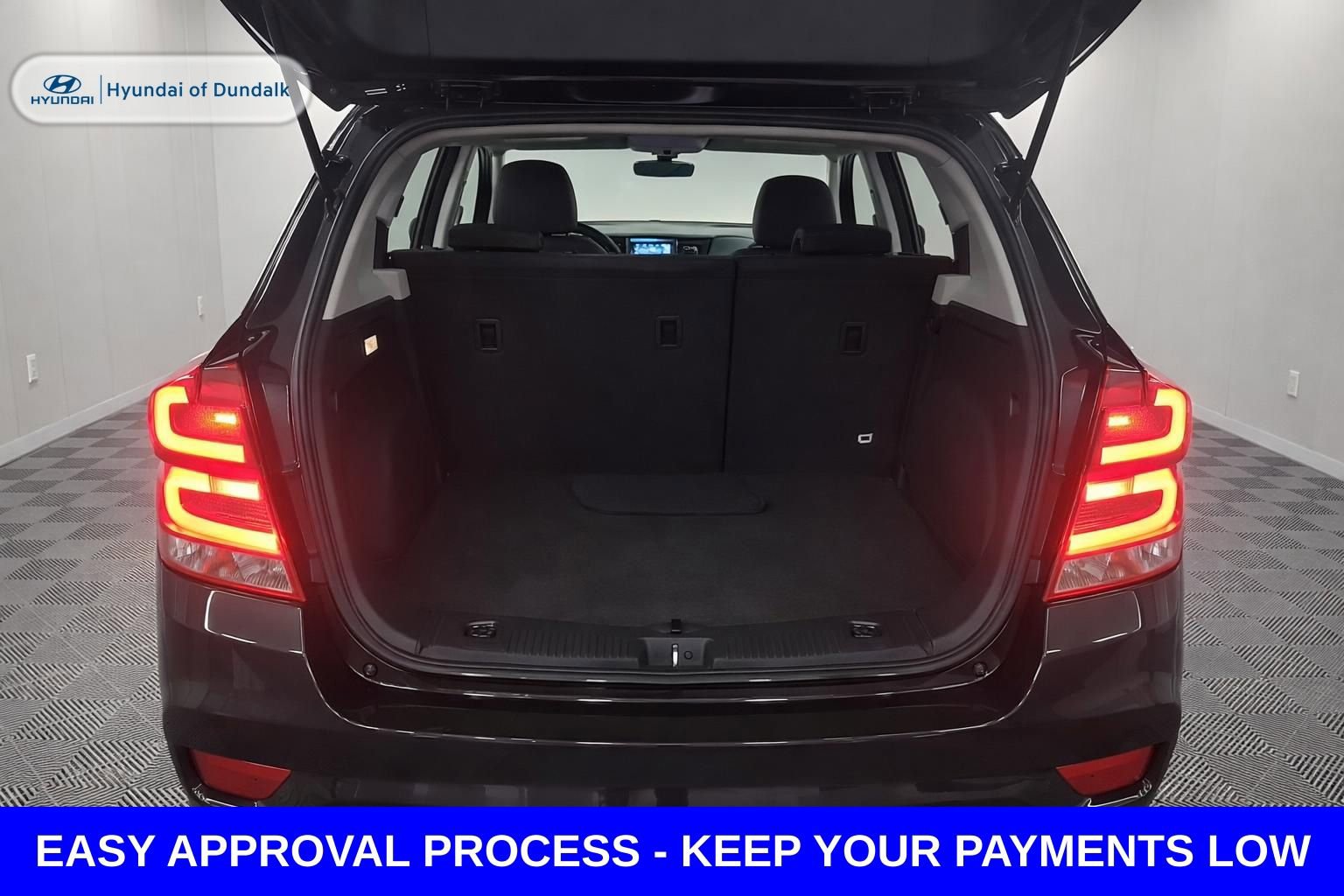 Used 2022 Chevrolet Trax LT w/ Driver Confidence Package AWD/4WD image 18