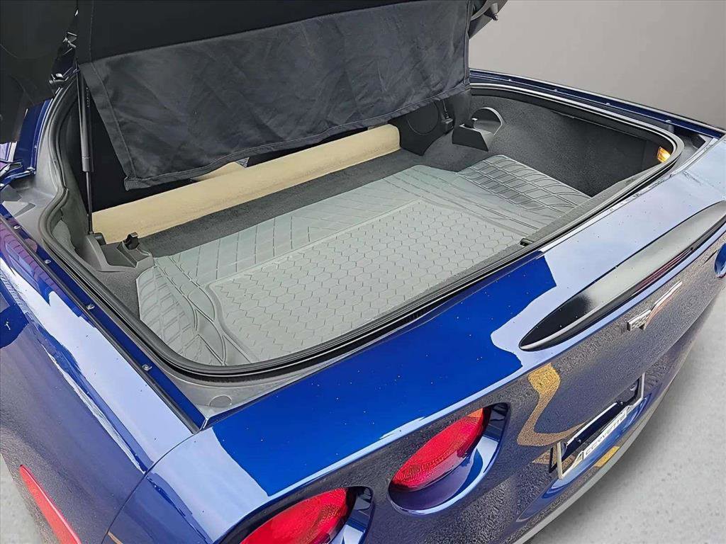 Used 2005 Chevrolet Corvette Coupe w/ Preferred Equipment Group image 15