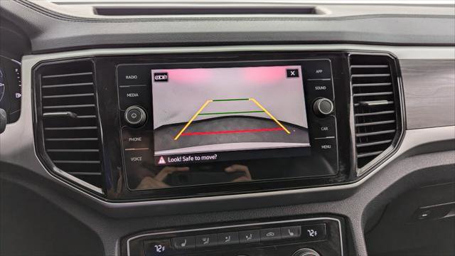 Used 2022 Volkswagen Atlas SE w/ Black Wheel Package image 27