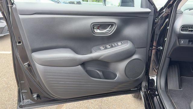 Used 2026 Honda HR-V EX-L image 9