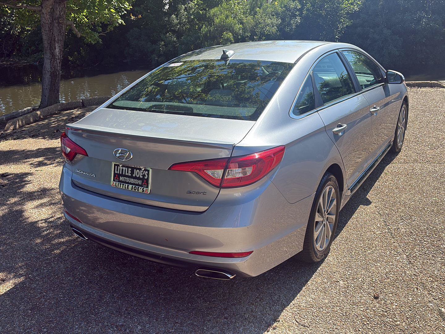 Used 2017 Hyundai Sonata Sport FWD image 5