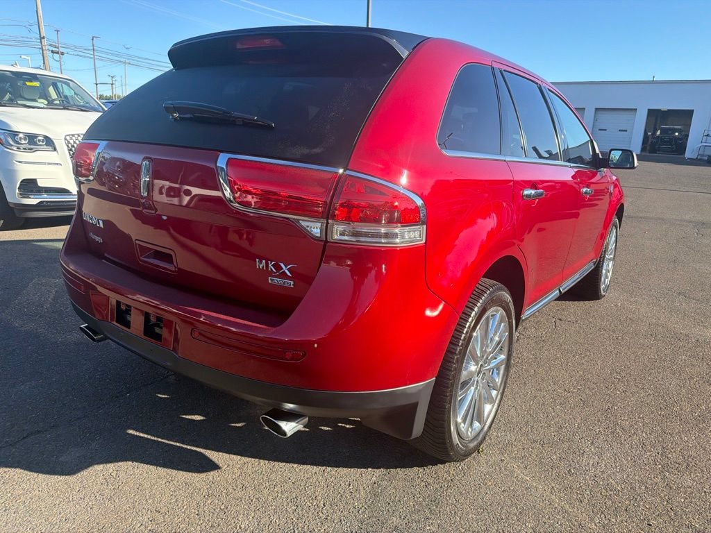 Used 2013 Lincoln MKX AWD image 6